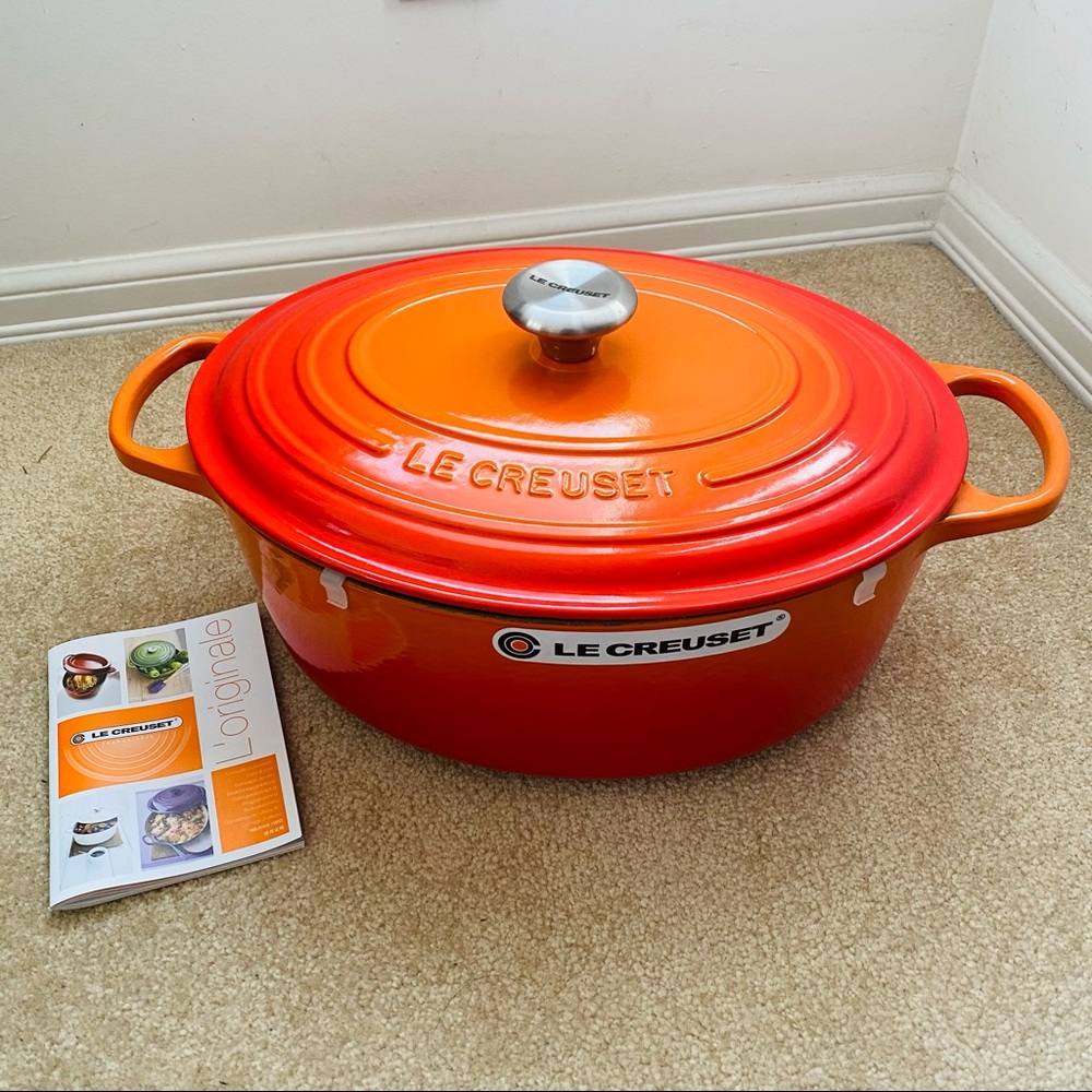 Le Creuset new 8qt #33 Volcanic rare